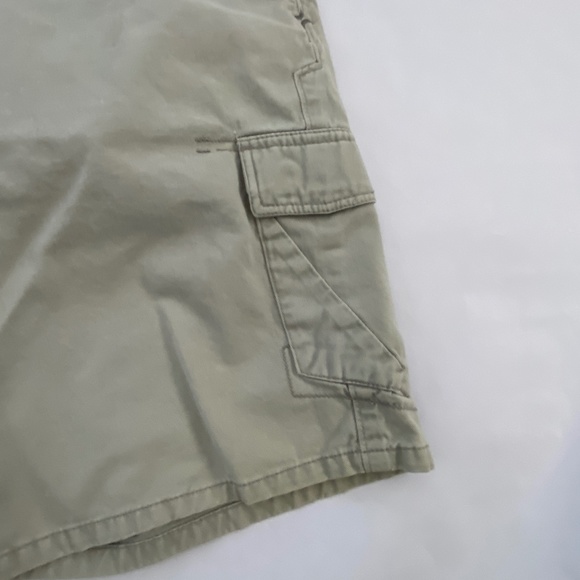 Hurley Cargo Shorts - Picture 3 of 12